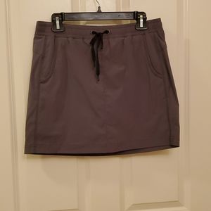 Eddie Bauer size 6 Army green Skort